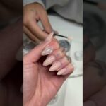 Making shell nails 💅