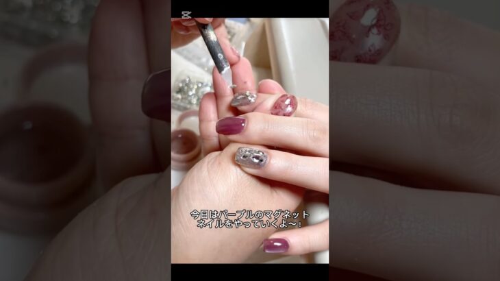 パープルマグネットネイル#セルフネイル #ネイル #ネイルデザイン #お花ネイル #nails #nailart #マグネットネイル #マグネットジェル#マグネットデザイン