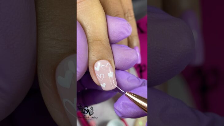 Diseño corazones con painting gel #nails #nailart #naildesign #nail