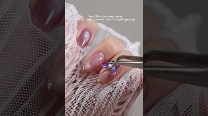 【保存版】大きなネイルパーツのつけ方｜引っかかりにくく取れにくい仕上げ方をプロが解説💅