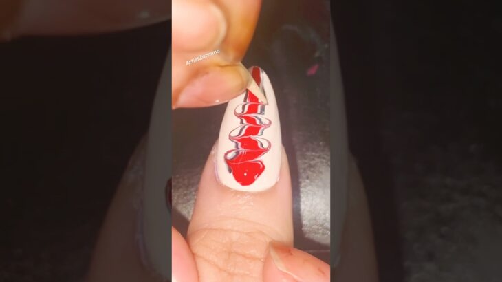 Easy Nail art design #nails #shorts  #nailsdesign #Youtubeshorts #zarminasmallworld
