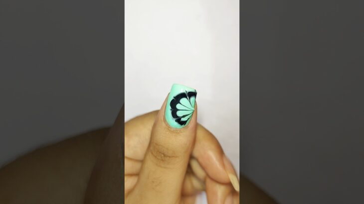 Nail Art at home 🏡💅🏻🧷#nailart #shorts #shortsfeed #viralvideo