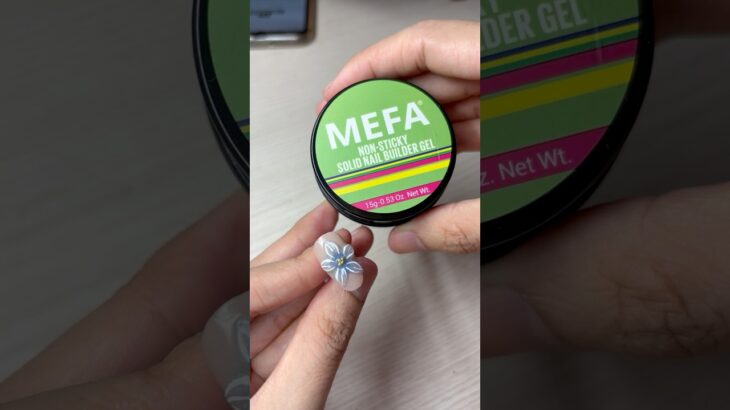 3D flower nail designs using mefa non-sticky solid nail builder gel