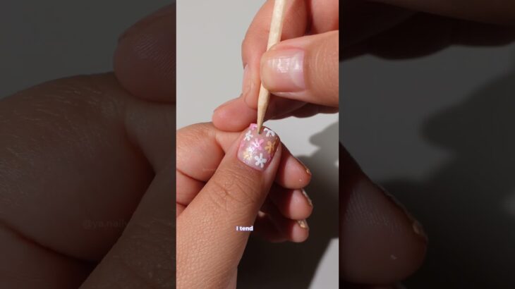 color changing nail art – super easy!🌸 #nailart #nailtutorial #shortnails #naturalnails #naildesigns