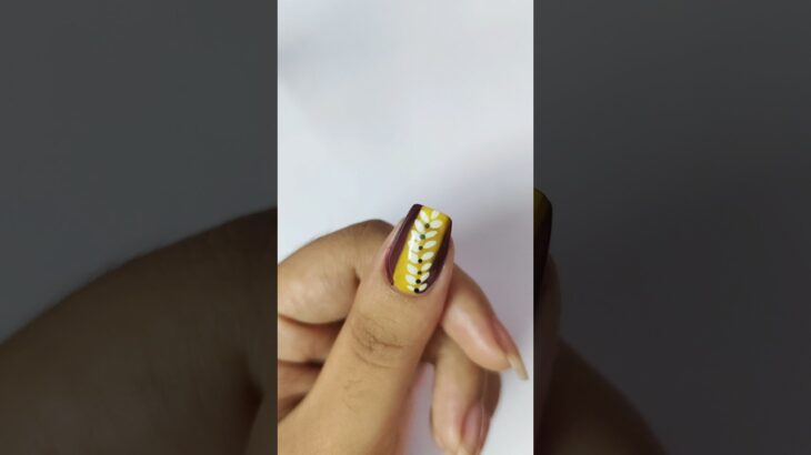 Nail Art Using Tape At home 🏡💅🏻😱#nailart #nails #shorts #trending #viralvideo