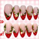 Nail design inspired by a PURSE ? 👛 🤔 Strawberry shortcake inspired press-on nails! 💅🏼