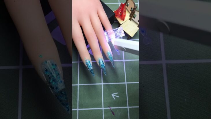 Poly gel nail idea
