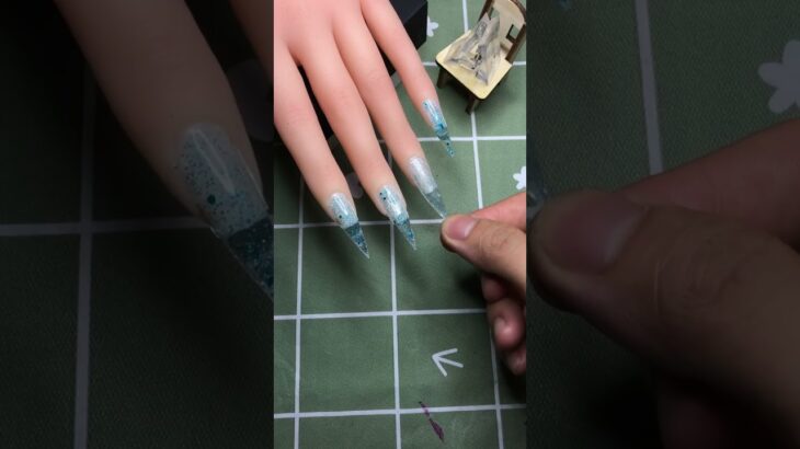 Poly gel nail idea