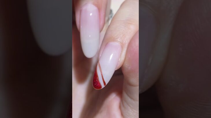 キラキラ可愛い♡キャッツアイハートネイル💅#ネイル #セルフネイル #ジェルネイル #ネイルデザイン #マグネットネイル