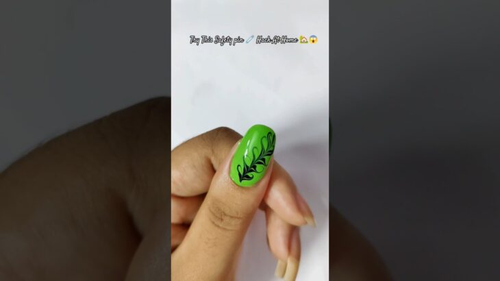 Easy Nail art for beginners 😄💅🏻🧷#nails #nailart #youtube #shorts #viralvideo