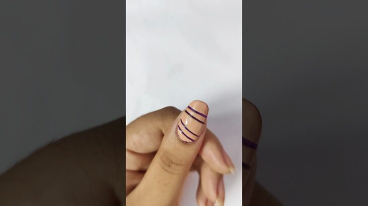 💅🏻✨🏡 easy stripping nail art at home #shots #nailart #trending #YouTube shorts #viralvideo