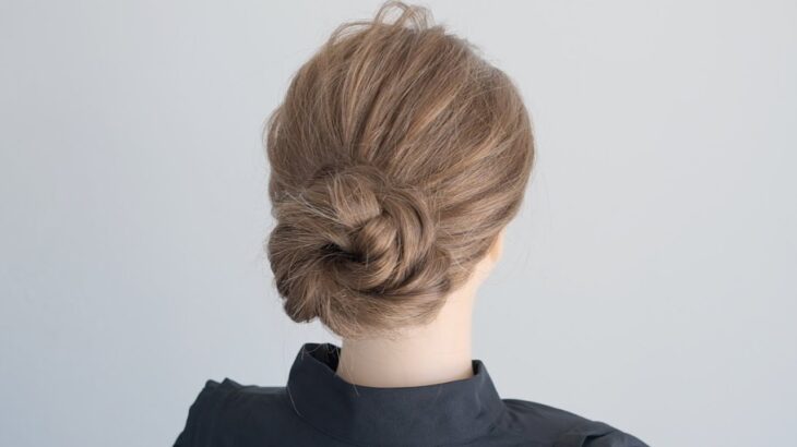 [ロングヘアのアレンジ]簡単お団子まとめ髪/Easy Bun Updo for Medium and Long Hair