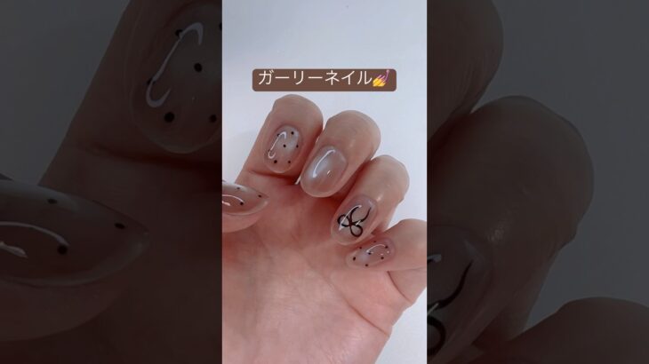かわいいリボン×ドットネイル💅#ネイル #ジェルネイル #ジェルネイルのやり方 #nails #naildesign #リボンネイル #ドット #マグネットネイル