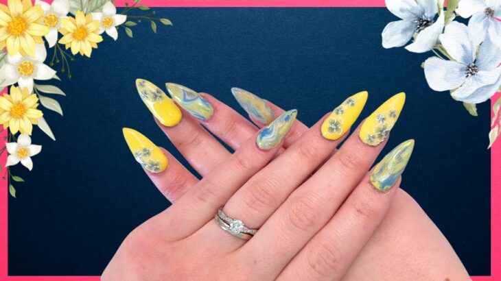 SUMMERY YELLOW AND BLUE NAIL DESIGN 💙💛