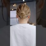 ゴム２つを繋げてつくる特殊なまとめ髪#簡単アレンジ #セルフアレンジ #hairstyle #hair #ミディアムヘア #髪型 #まとめ髪 #大人カジュアル #大人かわいい