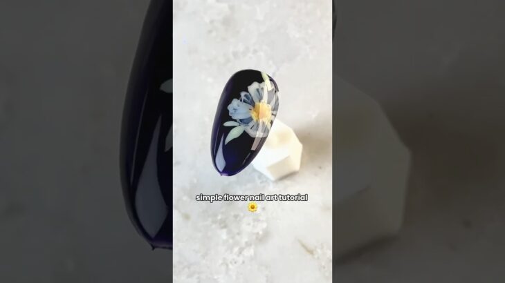 How Did They Make This Flower Nail? 🌼 #nailtutorial #nailart #naildesign
