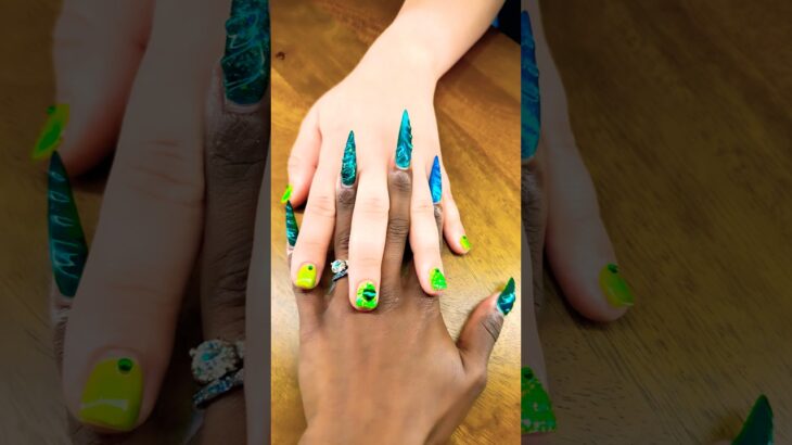 ACRYLIC vs GEL NAILS🍄#nails #naildesign #nailart #nailtech #shorts #mani #nailtutorial #longnails