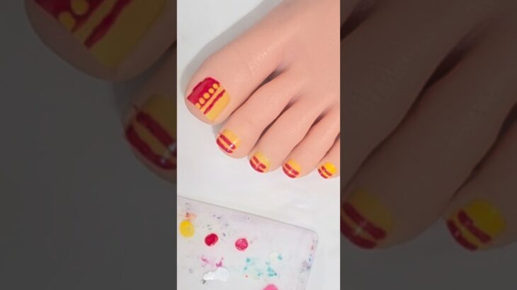 Gorgeous foot nailart #youtubeshorts #shorts #pedicure #foot #toenailart #diy #art ##trendnails