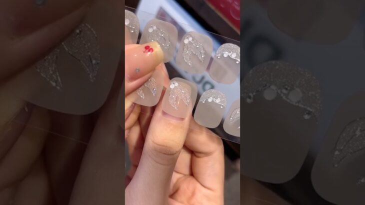 How to use semi cured gel nail strips to achieve salon quality manicure.