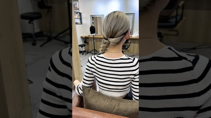 #ヘアアレンジ #ブリーチ #美容室 #三つ編み #サイドヘア