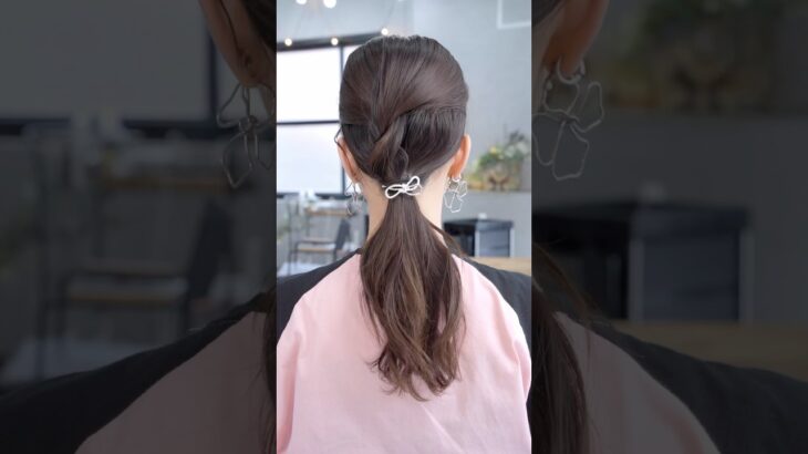 爆毛さんにおすすめ！爆毛ポニーーンカラー#簡単アレンジ #セルフアレンジ #hairstyle #hair #ミディアムヘア #髪型 #まとめ髪 #大人カジュアル #大人かわいい