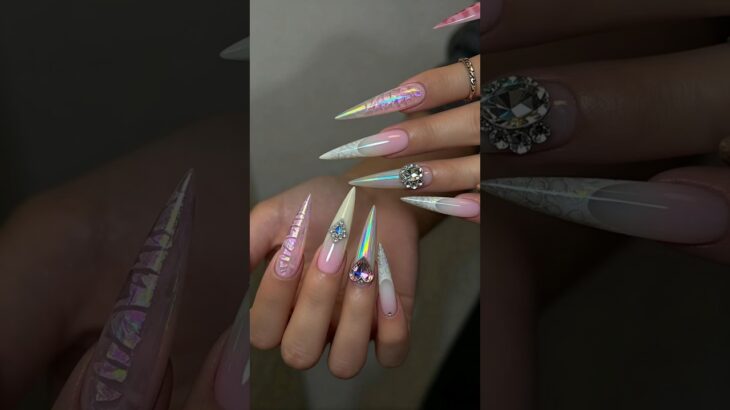 Fae Whispers at My Tips #nails  #nailart #naildesign #faeria #claw #ジェルネイル #젤네일