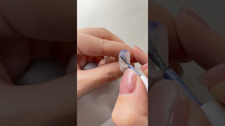 夏ネイル✨クリア感がポイント！インクニュアンス