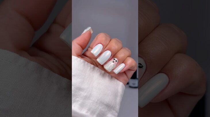 A little👻 never looked so cute🫶#nailinspo #gelnails #naildesign #nailart #spookynails #halloween