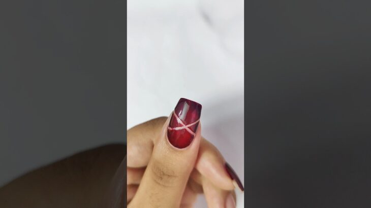 Easy Striping Nail Art At Home 🏡💅🏻#nails #shorts #trending #viralvideo #nailart
