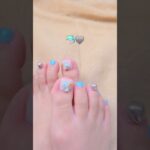 イルカと日焼けキティ🐬🩶 #ジェルネイル #nail #イルカ #dolphin #キティ #日焼けキティ #heart #youtubeshorts #ペキチワ #HELLOKITTY