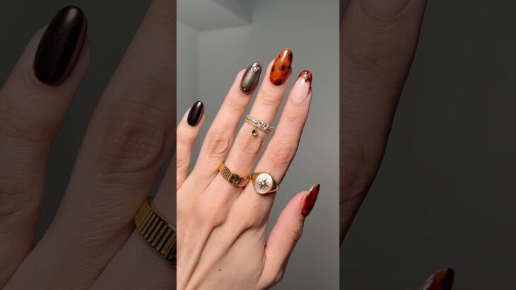 tortie shell nails are perfect for autumn! ✨ #nails #nailgelart #designnails #diynails #naildesign
