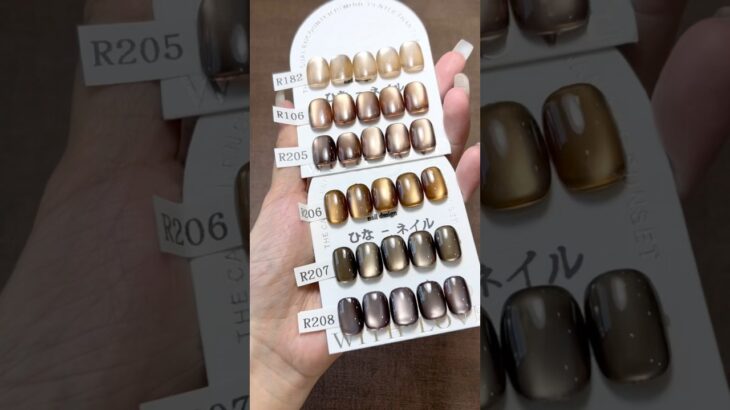 #マグネットネイル #マグネットジェル #ネイル #ネイルデザイン #nails #naildesign #ネイル初心者 #nailart #ビー玉マグネット #秋ネイル ＃セルフネイル