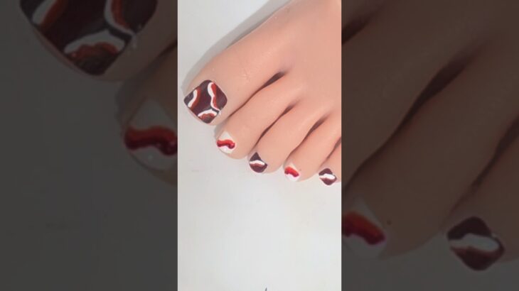 Easy Nailart Design 💅 #nails #ytshorts #nailart #youtubeshorts #art #diy #artist #viral
