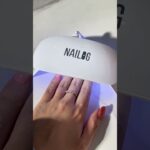 赤ネイルで冬をもっとロマンチックに。 #セルフネイル #nailart #ジェルネイル#ネイルシール