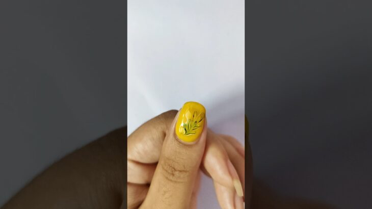 Easy Nail Art At Home 🏡💅🏻🧷#trending #nailart #nails #shorts #trending