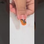 Easy halloween 🎃 nailart #youtubeshorts #shorts #naildesigns #diy #art #shorts