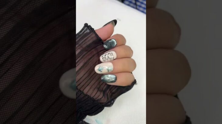 Halloween is here #nails #nailart #nailgelart #naildesigns #shorts #halloween