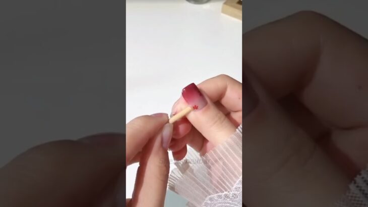 How to remove Quinnas nail stickers 💅✨#nails #nailart #naildesign #nailstyle #gelnails #nailinspo
