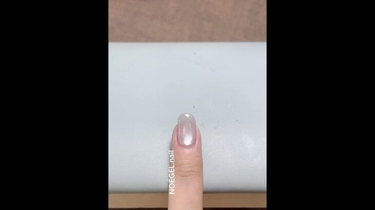 #マグネットネイル #マグネットジェル #うるうるネイル #ビー玉ネイル #セルフネイル #ネイルデザイン#ネイル初心者  #nails #nailart #naildesign #nail