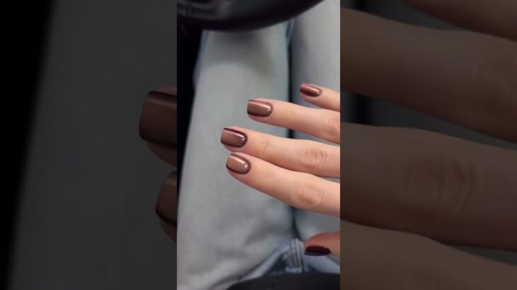 #nails 💅 #fashion #fashionstyle #simplenails #designnails #gelnails #chromenails