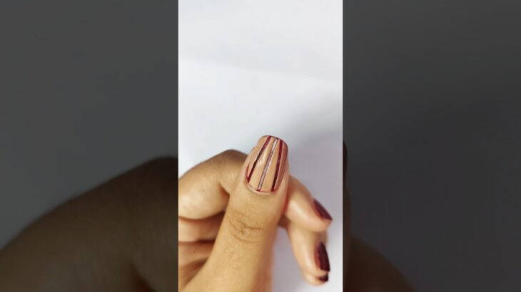 Easy Striping Nail Art At Home 🏡💅🏻#nails #nailart #shorts #nails #trending #viralvideo