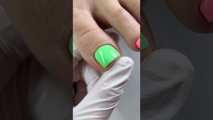 #nails 💅 #nailart #naildesign #nailtutorial #gelnails #simplenails #fashion #satisfying #nailcare