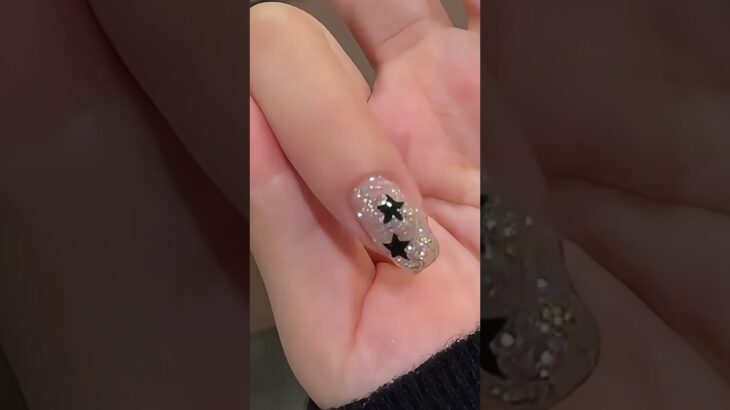 🌟 Black & Silver Star Nail Tutorial 💅✨