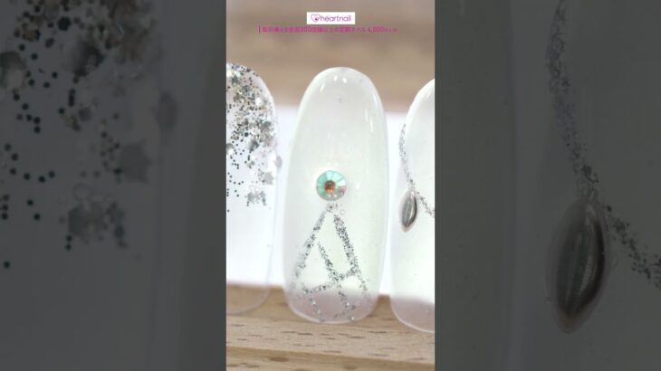 ⛄️クリスマスジュエルツリーネイルと令和の和風モダンネイルの2種が登場🌺  #shorts #和風ネイル #クリスマスネイル #newyear2026 #定額ネイル #japanesenailart