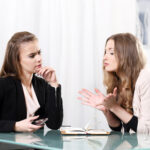 探偵が教える！7つの無意識の口癖・仕草でわかる隠れた本音