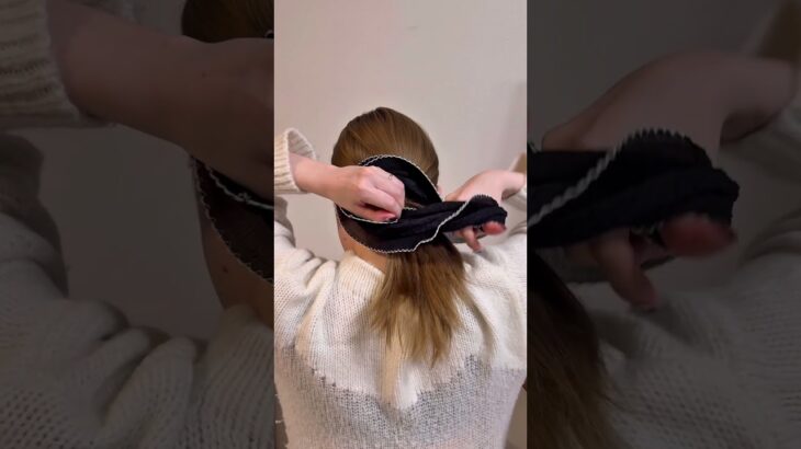 シュシュだけで簡単まとめ髪#ヘアアレンジ #ヘアアレンジ動画 #美容師