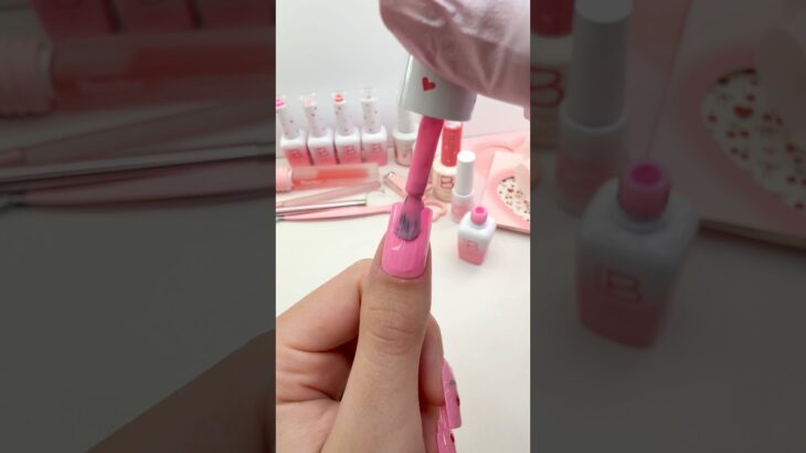 Amazon’s CUTEST Beetles Gel Nail Gift Box?! I’m Obsessed 😍 #nails #nailart #naildesign