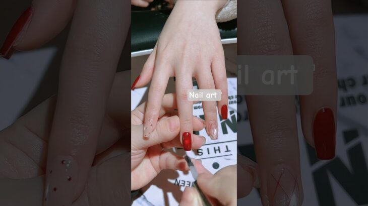 Beautiful Nail Design #nailcolour #nails #nailgelart #nailartist