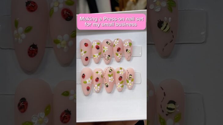 💅🏼🐞 #nails #pressonnails #smallbusiness #fyp