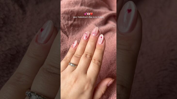 my favourite Valentine’s Day set so far?? #nailart